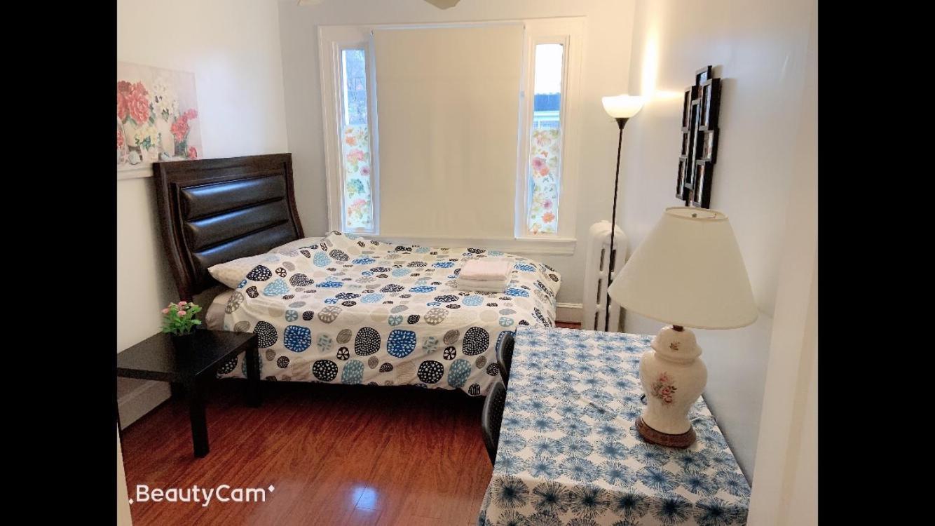 Guest house Gorgeous House Next Jhu