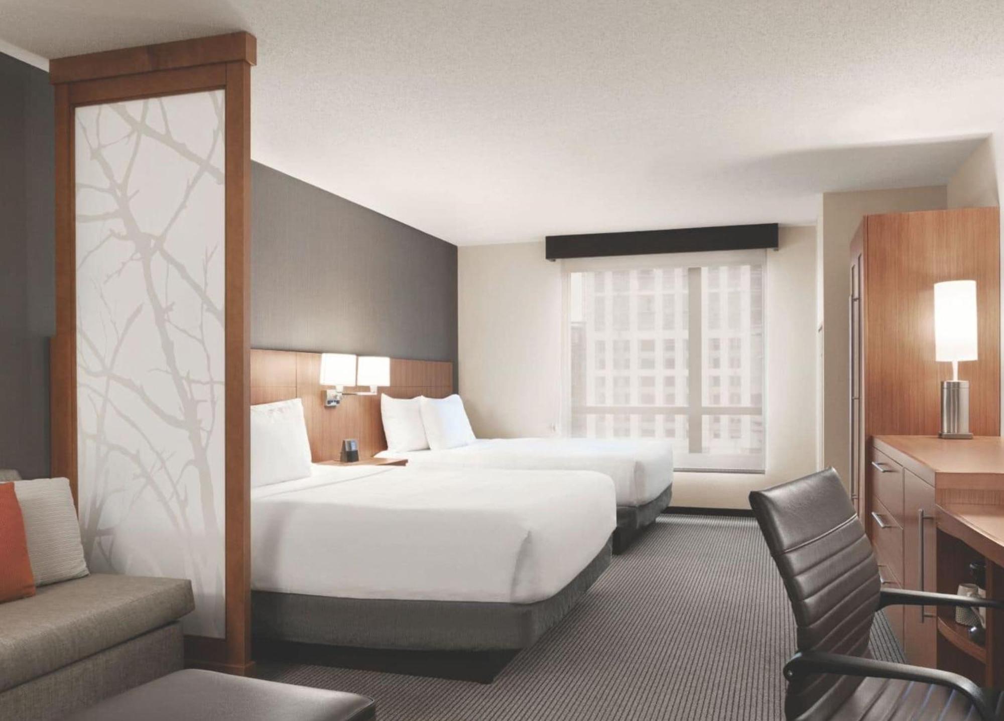 Hyatt Place Inner Harbor 3*