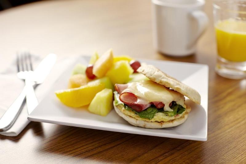 Hyatt Place Inner Harbor 3*