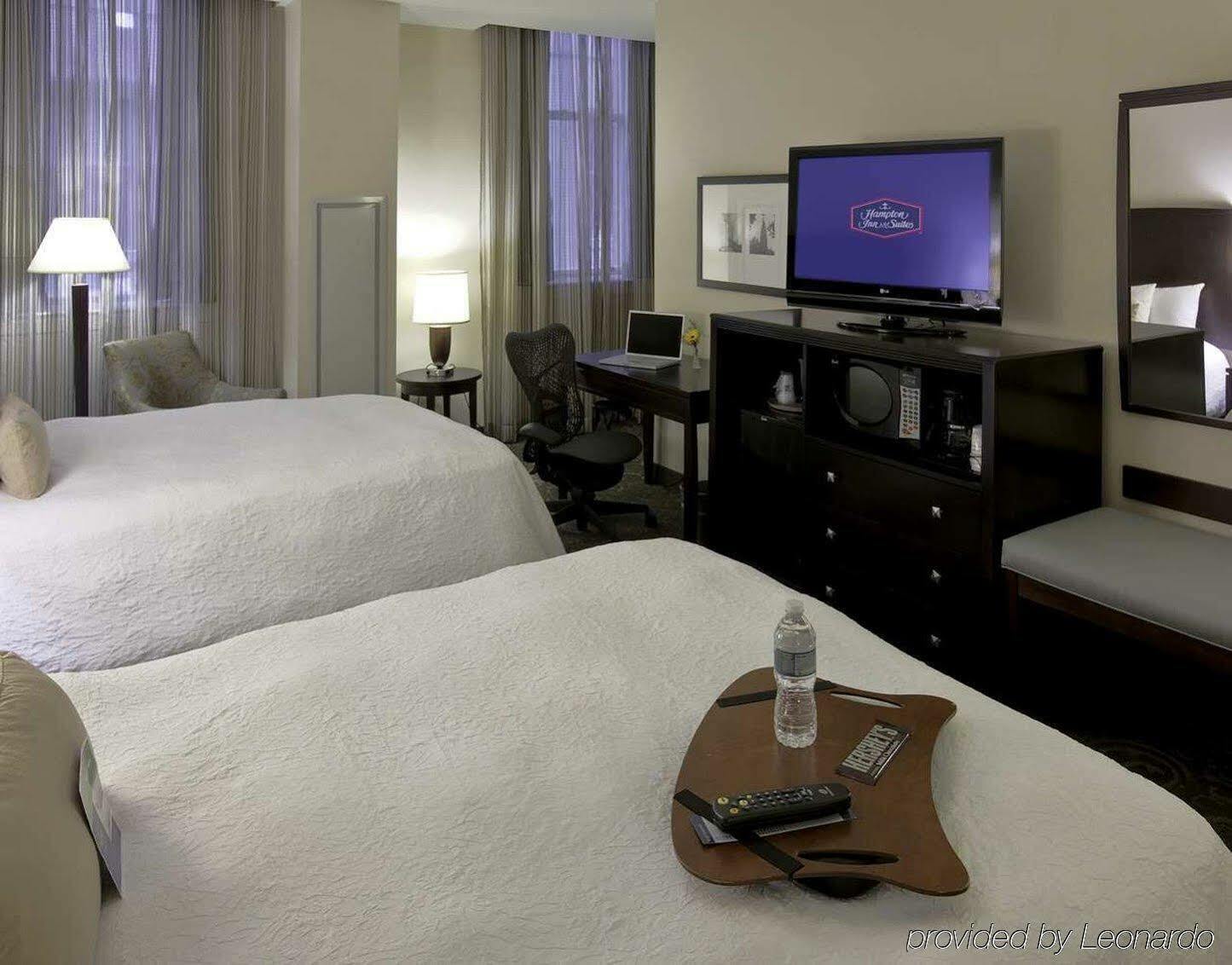 Hampton & Inner Harbor Hotel Baltimore